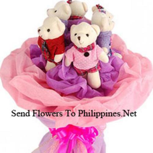 Lavish Bouquet Containing Teddy Bears