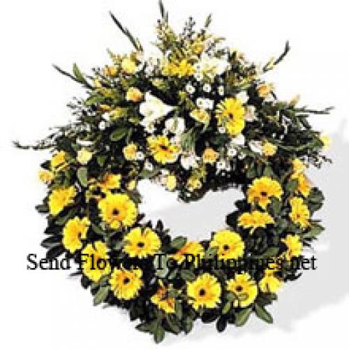 Delightful White Wreath